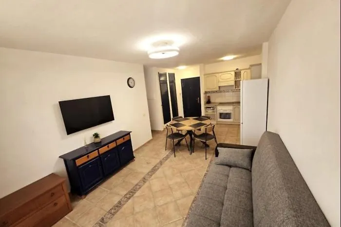 Playa Paraiso Marina Palace 1br Pool & Wifi * 아데제
